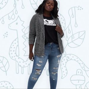 Brand New With Tags Torrid Black & White Boucle Boyfriend Style Blazer in 2X